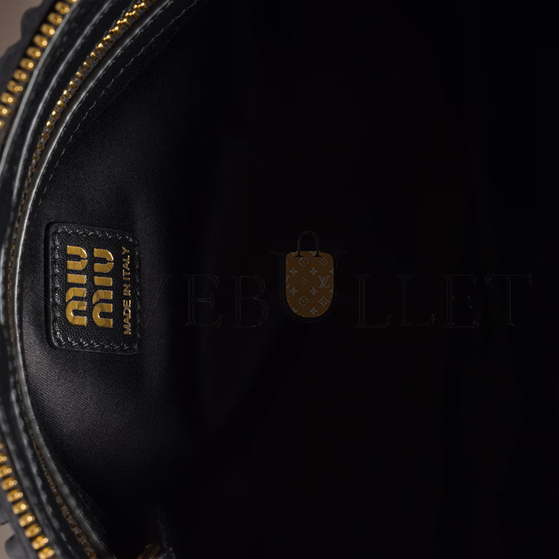 MIU MIU CAPRICE MATELASSÉ NAPPA LEATHER CLUTCH 58F130 (28*14.5*10cm) 